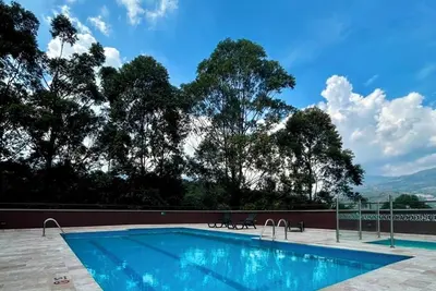 Image de Spacious 3-bedroom apartment in tranquil Medellín with a great view