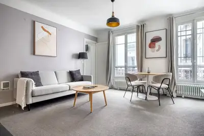 Image de Blueground | Champs de Mars, nr eiffel tower