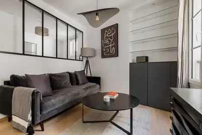 Image de Blueground | Ternes, close to restaurants & shops