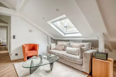 Image de Blueground | Le Marais - Republique, nr food