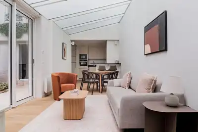 Image de Blueground | École Militaire, furnished & equipped