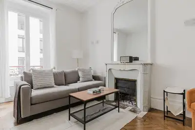 Image de Blueground | Batignolles, near shops & markets