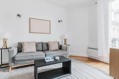 Image de Blueground | Ternes, walk to Paris attractions