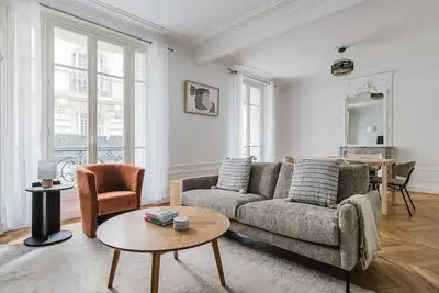 Image de Blueground | Batignolles 2bd apartment