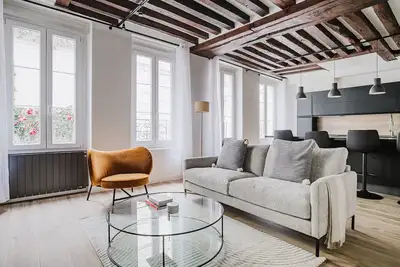 Image de Blueground | Odéon, washer, nr Luxembourg Gdns