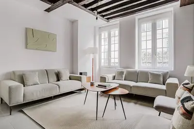 Image de Blueground | Odéon, washer, nr Luxembourg Gdns