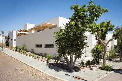 Casa Playazo, 2 km from the beach
