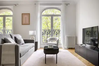 Image de Blueground | Porte Saint Cloud, concierge