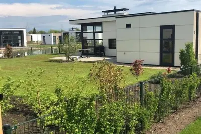 Image de Top modern chalet 'RiverLodge' with large garden on the IJssel