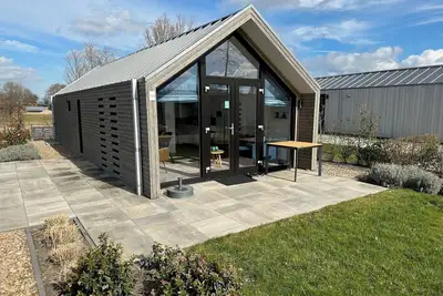 Image de New: with fence - pure relaxation in Chalet IJsselNest