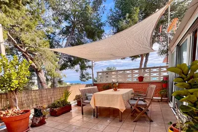 Image de Duplex with sea views, parking, office, large terrace. Perfect for remoters