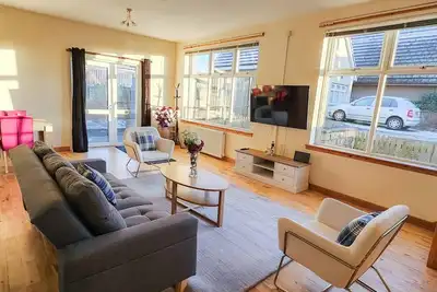 Image de Stobhill 2 Bedroom House W/ sofa bed - Gorebridge