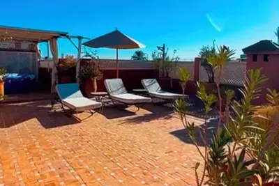 Image de Magnifique duplex riad fermé plein centre, histoire Vip, Pdj compris, jacuzzi.