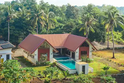Image de Kings Manor Vacation Rental - Charming 3 bedroom Villa with Private Pool