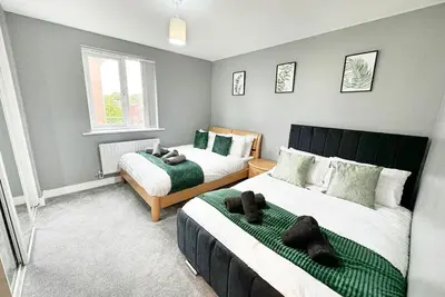 Image de 2 Bed Cosy Retreat | 20% off on Monthly Stays