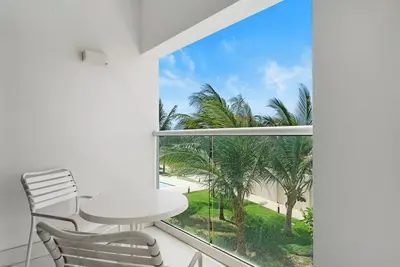 Image de Cozy 2br Condo! Resort Style Pool!