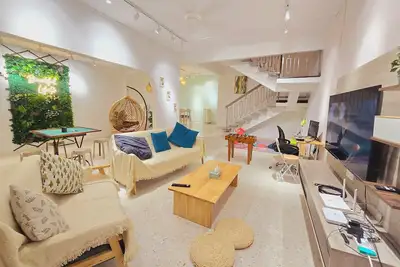 Beautiful Pj Damansara Landed House / 15p / Atria / Starling / 1u Shopping Mall