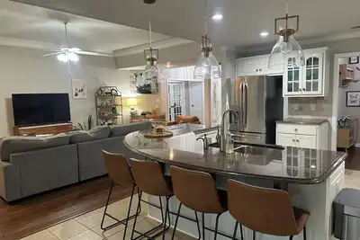 Image de Masters Rental! 3-bedroom ranch style house with WiFi, Ac in welcoming Martinez