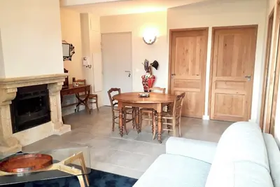 Image de Superbe appartement climatisé au centre de Pézenas
