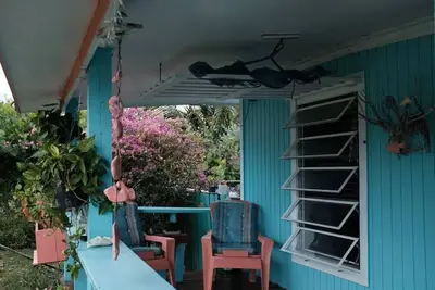 Image de Quaint 2-bedroom beach cottage with WiFi + Ac in enchanting Casuarina Settlement