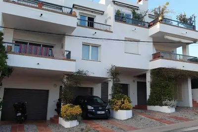 Image de Stunning Sea view 2bedroom 2shower room apartment \nSublime appartement Mer 2 ch