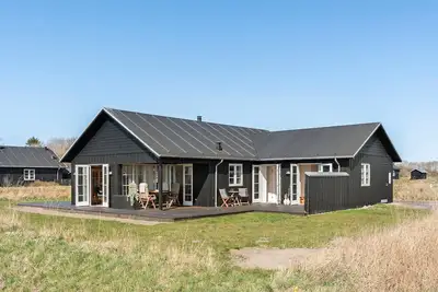 Image de Maison confortable de 3 chambres à.