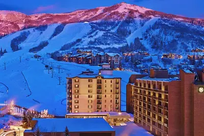 Image de Sheraton Steamboat Resort Villa. 2br/2ba Sleeps 6-8. Ski-in/out. New Year's Eve!