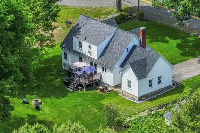 Image de Cape Neddick Coastal Hideaway – New England Charm!