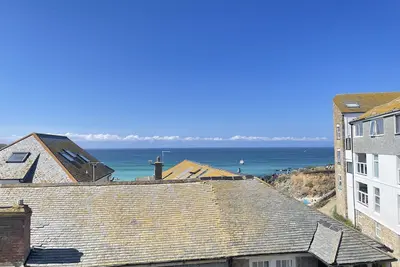 Image de Chy Meor a stonesthrow away from Porthmeor beach!