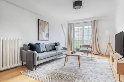 Image de Blueground | Porte Maillot, nr Arc de Triomphe