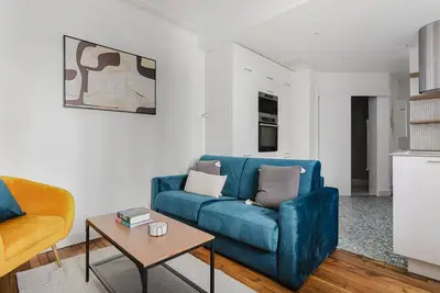 Image de Blueground | Commerce, close to offices & shops