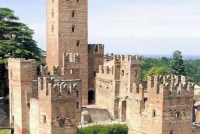 Image de Residence \"The Castle\" 2