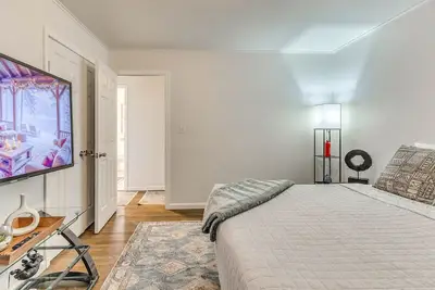 Image de Stylish home close to golf court & a casino