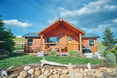 Image de Bounty of the Bighorns Cabin near Buffalo