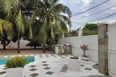 Image de Villa de Luxe à Albion avec piscine située sur la plus belle côte de l’Île