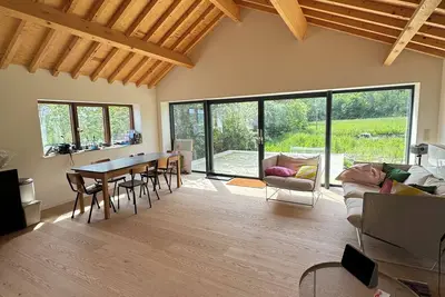 Image de La Maison dans les bois