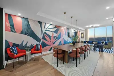 Image de City View Exec Penthouse, Pool, 8 Beds, Bachelorette party, Acl, F-1, Walkable