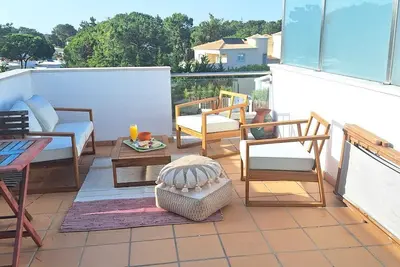 Image de Troia: appartement duplex de 2 chambre, à 3 minutes à pied de la plage