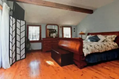 Image de Large Modern Farmhouse. Full kitchen. Close to skiing, hiking, golf, fishing.