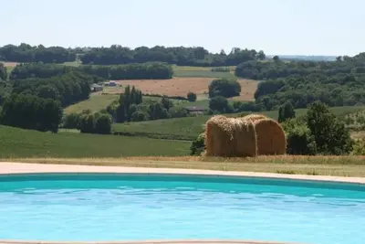 Image de Charente : Vue imprenable, calme absolu, confort assuré