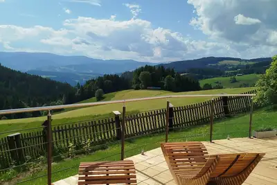 Vacation home with mountain panorama! Secluded location at 1100m above sea level for up to 6 people!