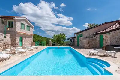 Image de Maison confortable à Zagvozd avec sauna