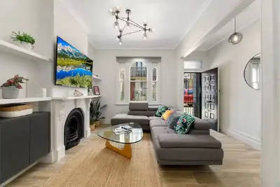 Image de City Double Houses 6be5ba w\/ Rooftop by Palm&Vine