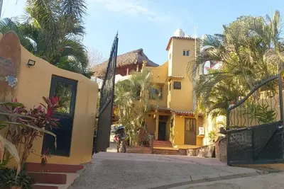 Image de Casa Paraiso with Ac, Wi-Fi, Pool, water filtration, full concierge service.