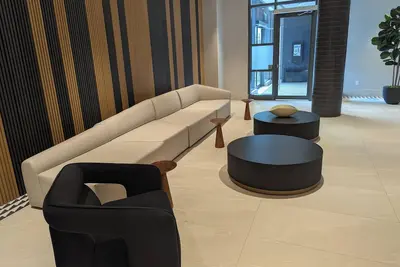 Image de New condo with sunset views!