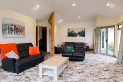 Image de Luxmore House * Perfect Location *Free Fibre WiFi