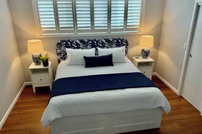 Image de Blue Bee Cottage - beautiful brand new home!