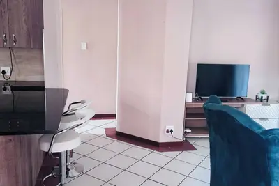 Image de Lovely home away from home with WiFi located at an Estate in Centurion.