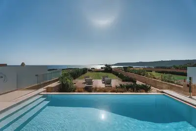 Image de Periyiali Resort - Front Line Villa 08 Chronos