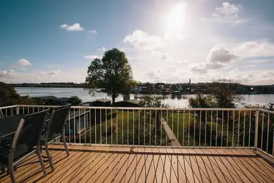 Image de Appartement \"Blanck 1\" avec vue sur le lac, terrasse privée et Wi-Fi